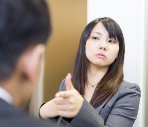 (提供元:PAKUTASO)その4 自己分析ができていないからプライドが高い