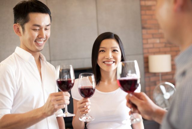 結婚相談所と婚活パーティー本当に出会えるのはどっち?