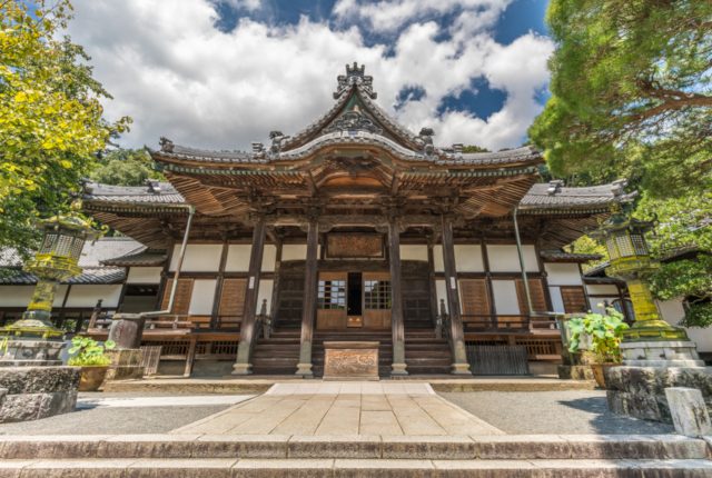 最強！恋愛のパワースポット「伊豆山神社」に婚活・恋活中の人集まれ～