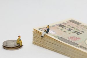 シンデレラ・コンプレックスの女性は高収入の男を探している