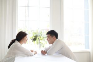 konkatsu-approach-towards-shy-women3