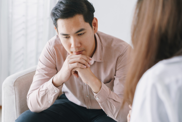 チェック8　悩み相談やプライベートを打ち明けてくれる