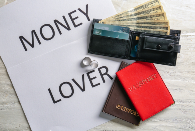 松たか子と阿部サダヲが夫婦で結婚詐欺！？『夢売るふたり』